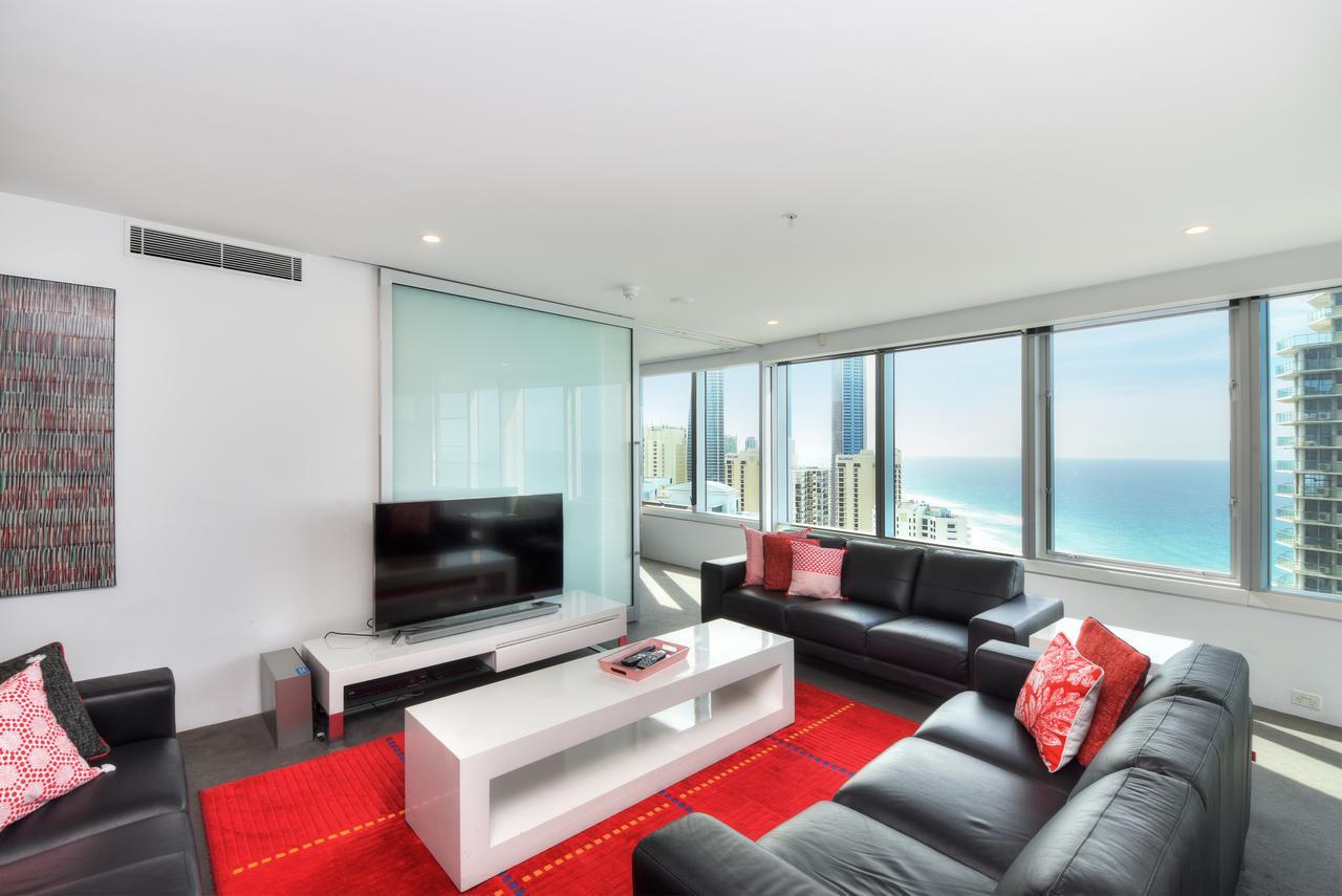 Private Apartment With Ocean Views At Q1 Resort Gold Coast Exterior foto